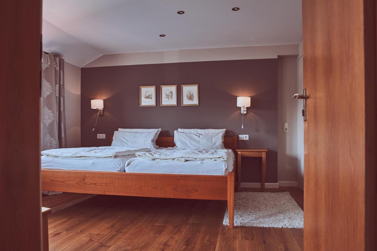 Gasthof Zum Storch Prichsenstadt Ngoại thất bức ảnh